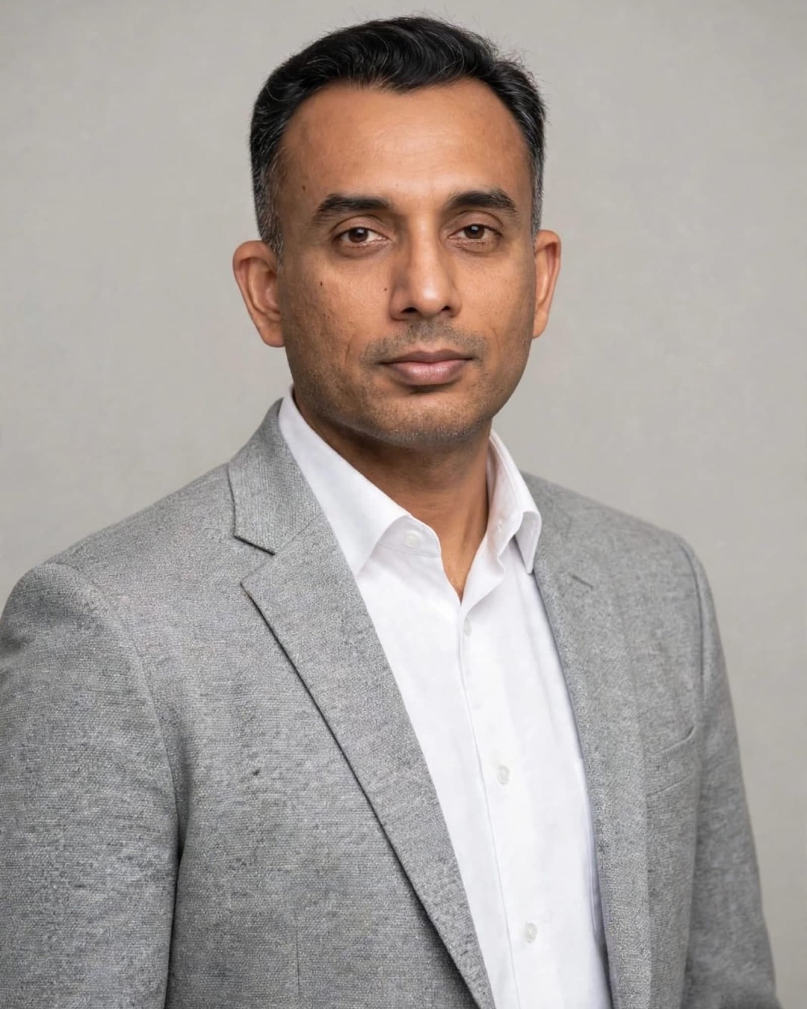 Paras Laherchand Maisheri, mentor to Sai Naman Group
